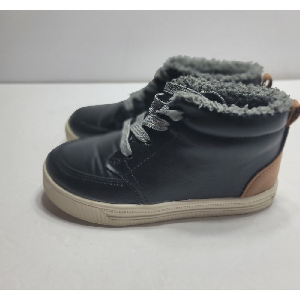 OshKosh B'gosh Toddler Boys Black High Top Faux Fur Lined Sneakers Size 9M